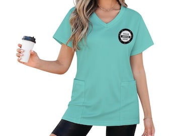 Op maat gemaakte scrubtop met V-hals, gepersonaliseerde medische werkkleding, uniform voor de gezondheidszorg, shirt met teamlogo