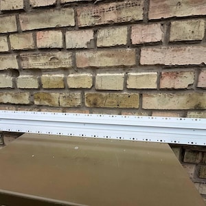 Modern Linear Air Diffuser: Custom Metal Slot for Flush Ceiling/Wall