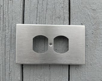 Copertura per interruttore in metallo personalizzata: ottone, acciaio, acciaio inossidabile