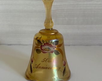 Campana de cristal Fenton Marigold Carnival conmemorativa del 50 aniversario, pintada a mano con motivos florales dorados.