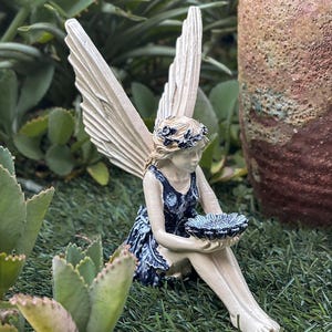 Fairy Garden Statue Resin Figurine, Garden Ornaments/Lawn Ornament, Miniature Fairy Figurine with Flower Bowl, Fairy Ornament for Backyard