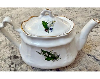 Arthur Wood & Son Staffordshire, Angleterre Théière Lily of the Valley bordure dorée 6729
