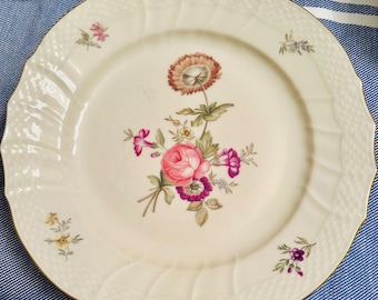 Royal Copenhagen FRIJSENBORG Floral Luncheon Plate 910/1623 Antikes Sammlerstück