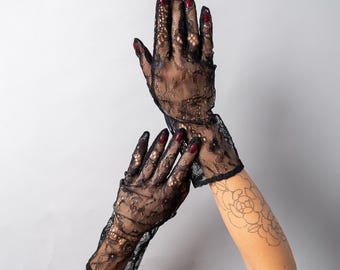 Elegant Black Lace Gloves, Wedding Black Lace Gloves, Sexy Gothic gloves, Vintage Sheer Gloves, Bridal Accessories, Wedding Black Gloves