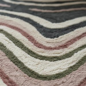Wavy Pattern Rug: Wool  Beige Hand Tufted Organic Shape Scandinavian Carpet
