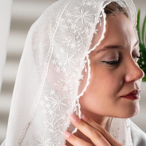 Lace Mantilla Chapel Veil – Embroidered White Head Covering for Church, Mass Head covering , Prayer Veil, or Wedding – Catholic Head Scarf