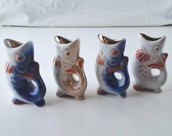 Vintage visborrelglas uit de USSR: handgeschilderde porseleinen minikaraf