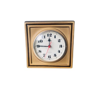 Vintage Junghans wall clock, clock, retro ceramic West-Germany kitchen clock from the seventies