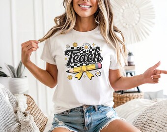 Teacher Checkerboard T-Shirt | Cute Daisy Pencil Teacher Shirt | Back To School Teacher Gift Idea | Teacher Tee | Last Day of School Tee