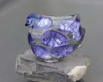 Lavender blue Bird Bead. Lampwork glass focal bead. Animal glass bead for jewelry making. Artisan lampwork Bead Handmade Anne Londez Animal