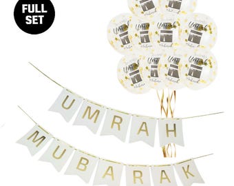 Puede incluir: Un juego completo de decoraciones Umrah Mubarak. El juego incluye banderines blancos con letras doradas y globos transparentes estampados con una ilustración de la Kaaba y estrellas doradas.