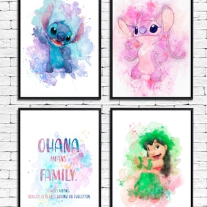 Impressions Lilo Stitch Angel, oeuvre d'art murale personnage, ohana signifie famille, chambre d'enfants, affiches de chambre d'enfant, éventail de points, lot de 4, A2 A3 A4 20 x 10 5 x 7 po image 1