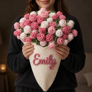 Manta personalizada de ganchillo con ramo de rosas para ella, manta bordada a medida con nombre, regalo para el Día de la Madre, regalo para la abuela, regalo de cumpleaños.