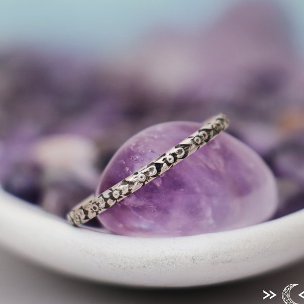 Dainty Iris Flower Wedding Band Ring for Women, Sterling Silver, Skinny Floral Patterned Band, Lily Blossom Narrow Ring | Moonkist Designs