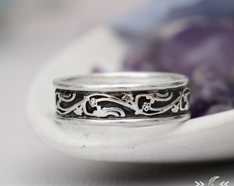 Vintage Vine Wedding Band Ring, Women's Art Nouveau Ring, Sterling Silver Nature Wedding Ring, Floral Mens Wedding Band  | Moonkist Designs
