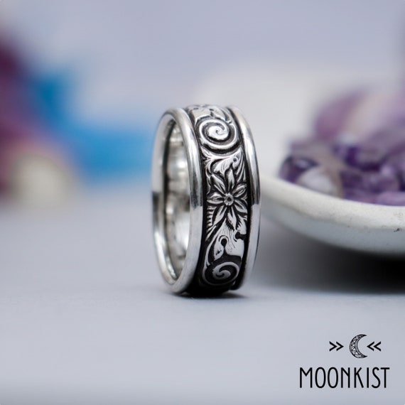 Eternity Celtic Knot Wedding Band Rose Gold Mens Wedding Ring 7mm | La More  Design