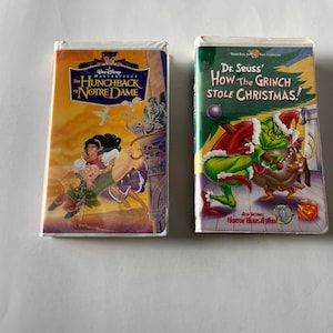 Dr. Seuss&#39; Grinch & Hunchback of Notre Dame VHS Movies