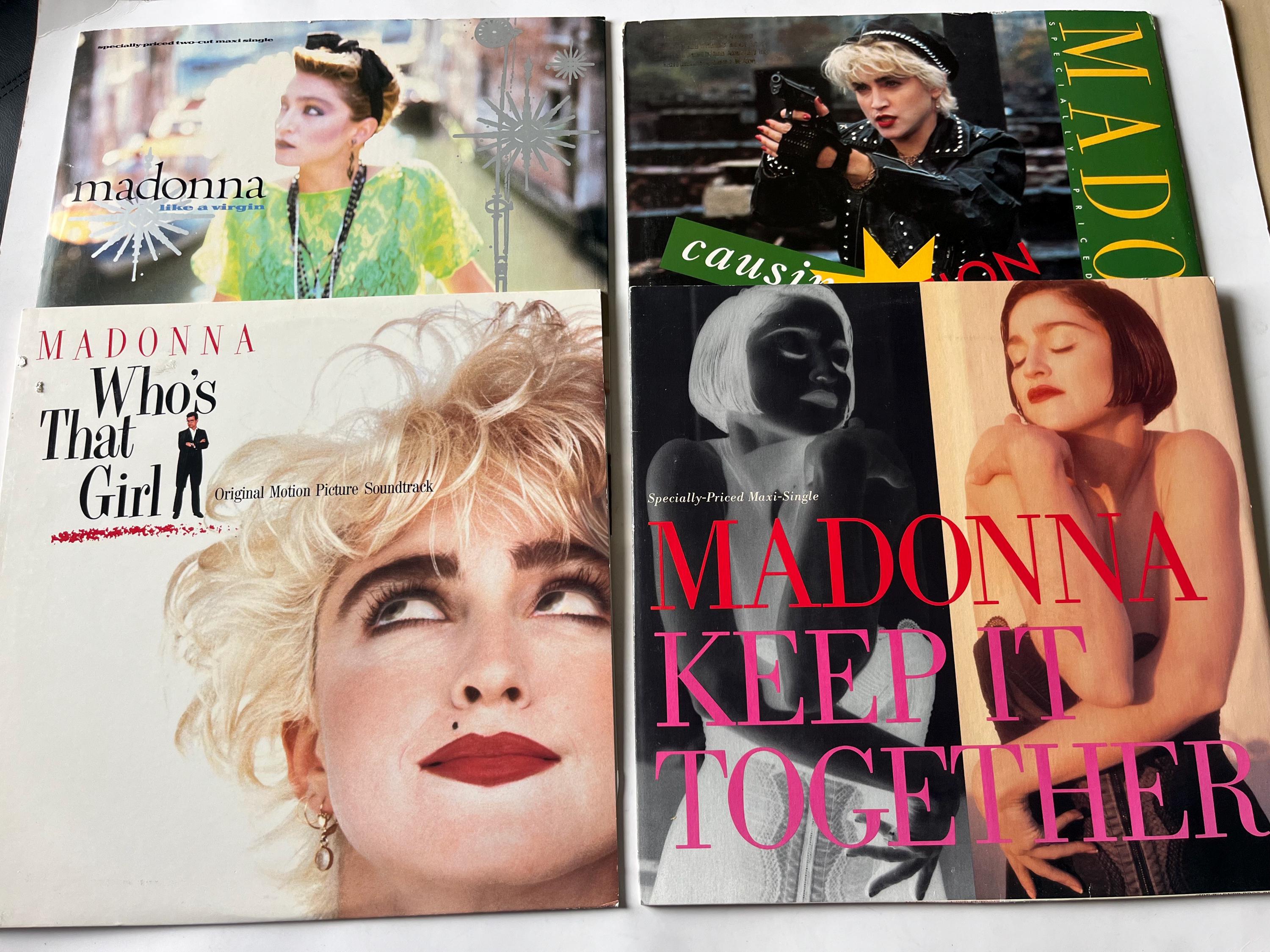 マドンナ Don't Be Afraid... 二枚組カラーレコード マドンナ Don´t Be Afraid 二枚組カラーレコード