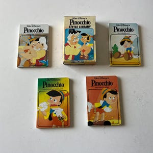Walt Disney&#39;s Pinocchio Little Library Set of 4 books Walt Disney Co. 1992