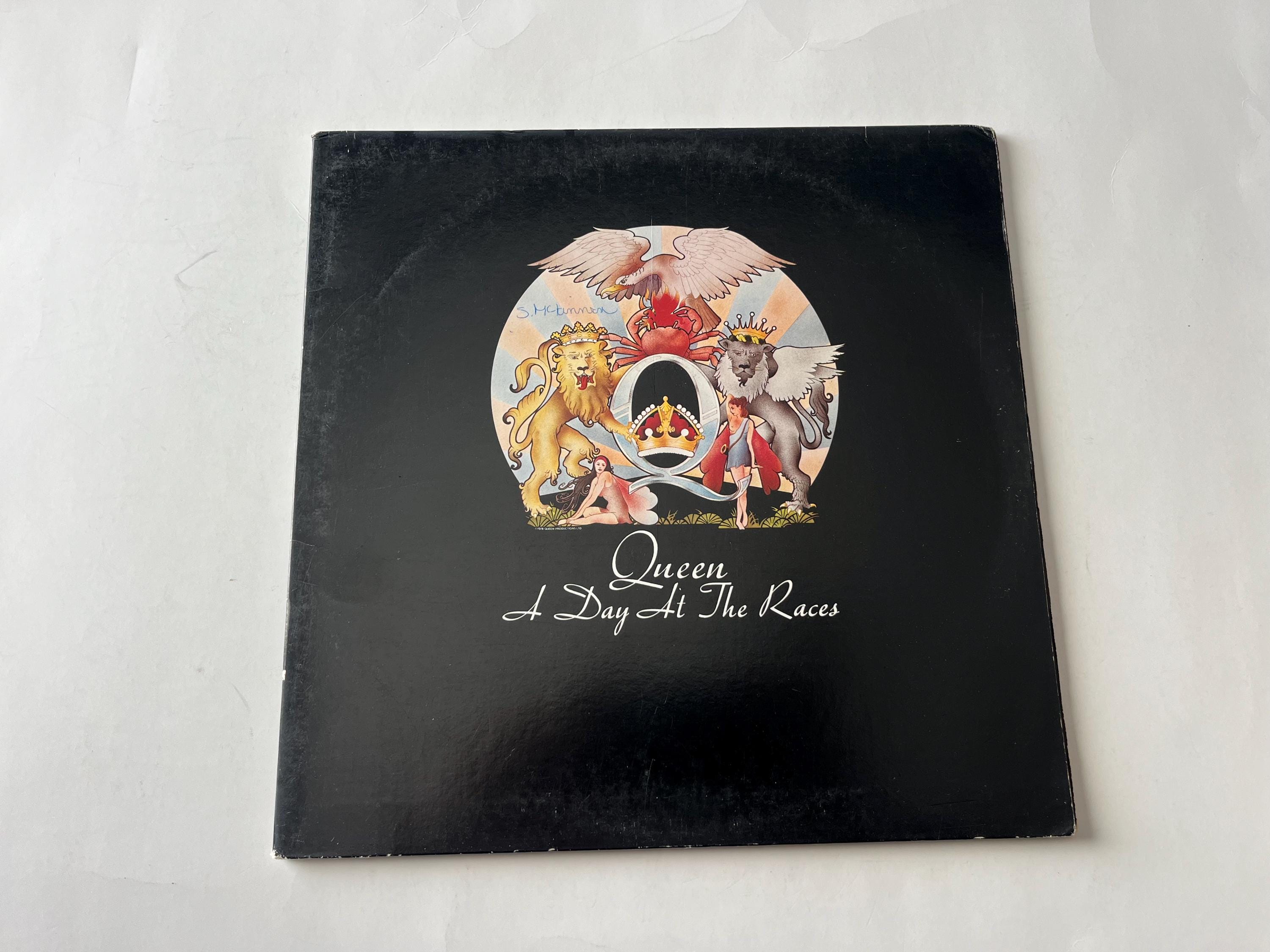 Queen - A Day at the Races Vinyl Record LP - 1976 Electra Records