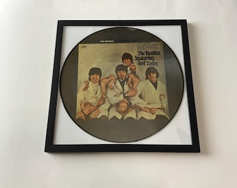 The Beatles 写真額縁 証明書付き The Beatles Yesterday and Today Picture Disc (12