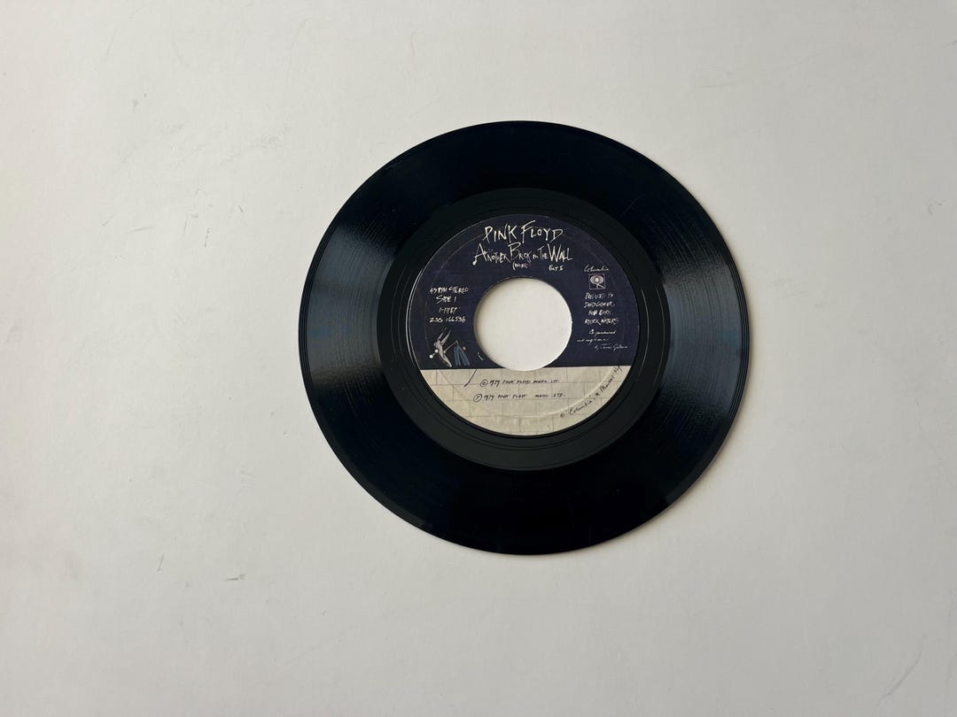 Pink Floyd 'another Brick in the Wall' 7