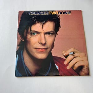 David Bowie ChangesTwoBowie Vinyl Record LP - 1981 RCA Victor