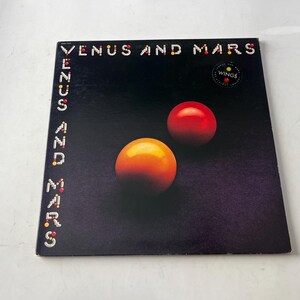 Wings Venus And Mars Vinyl Record LP SMAS-11419 ( 2-Posters) Capitol Records 1975 Record Sale