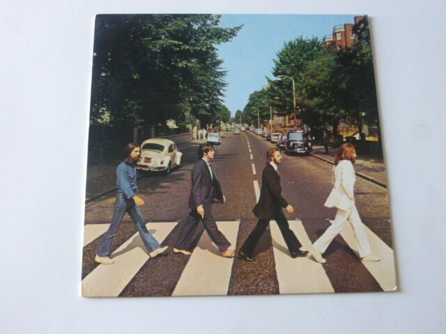 The Beatles Abbey Road Vinyl Record LP SO-383 Capitol Records 1978