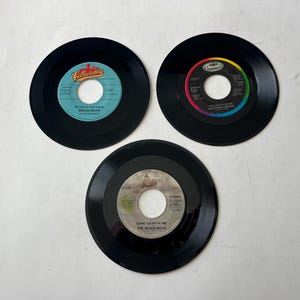 Beach Boys 45rpm Record Lot: California Dreamin&#39;, Be True To My School