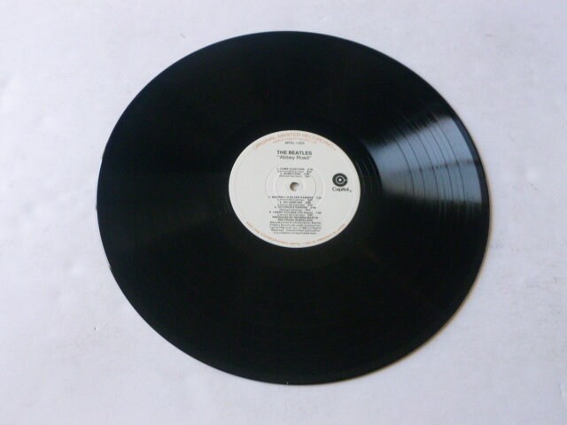 il_fullxfull.3588095111_hlz5.jpg il_fullxfull.3588095111_hlz5.jpg