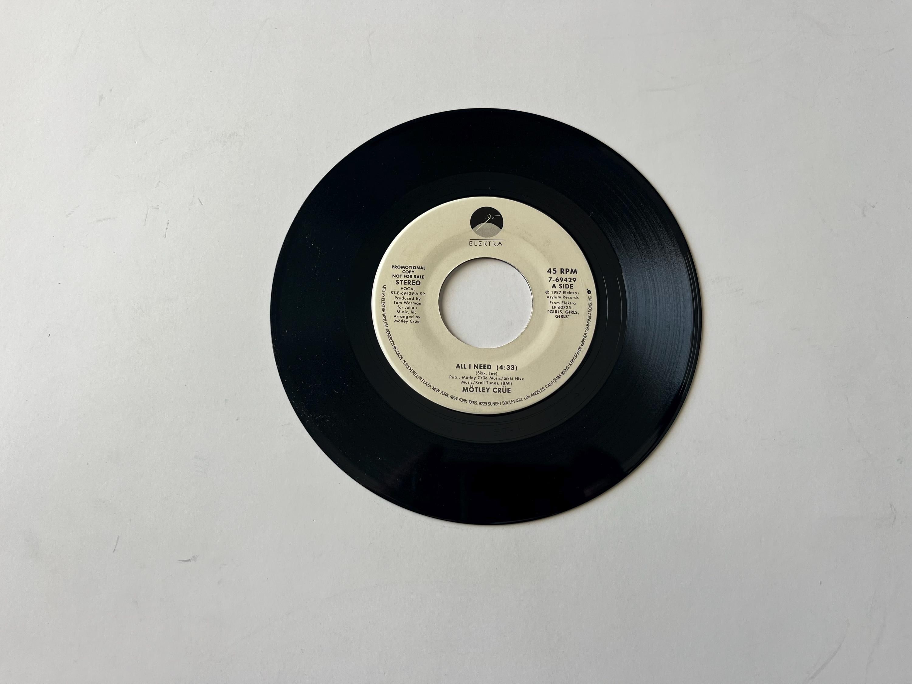 モトリー・クルー - オール・アイ・ニード 7インチ 45rpm プロモ