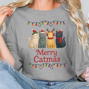 Merry Catmas T-Shirt, Cute Holiday Cat Tee, Funny Cat Lover Xmas Shirt, Christmas Lights Kittens Tshirt, Gift for Cat Lovers