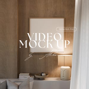SQUARE Frame Video Mockup: Träinramad affischmockup i skandinavisk sovrumsscen (PSD)