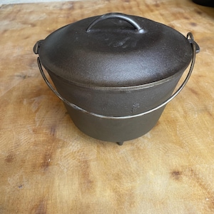Lodge #7 4.4qt bean pot/kettle