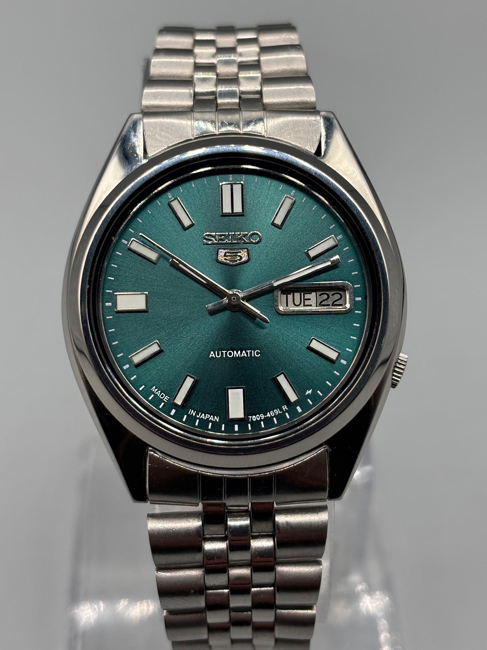Montre Seiko Quartz 3003 Vintage 1973 - Cadran Paon Sunburst - Acier Inoxydable - état Quasi Neuf