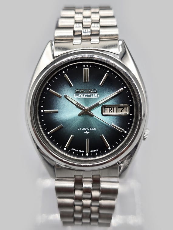 Seiko 5 Actus 7009 Automatic 21 Jewels Men's Watch Japan | Blue
