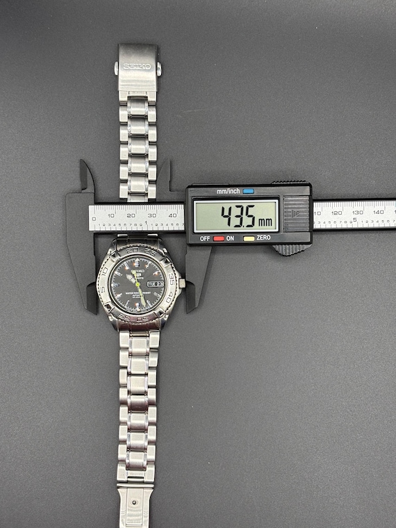 Vintage Seiko 5 Sports Automatic| Made in Japan | 7S36-00Y0| Black