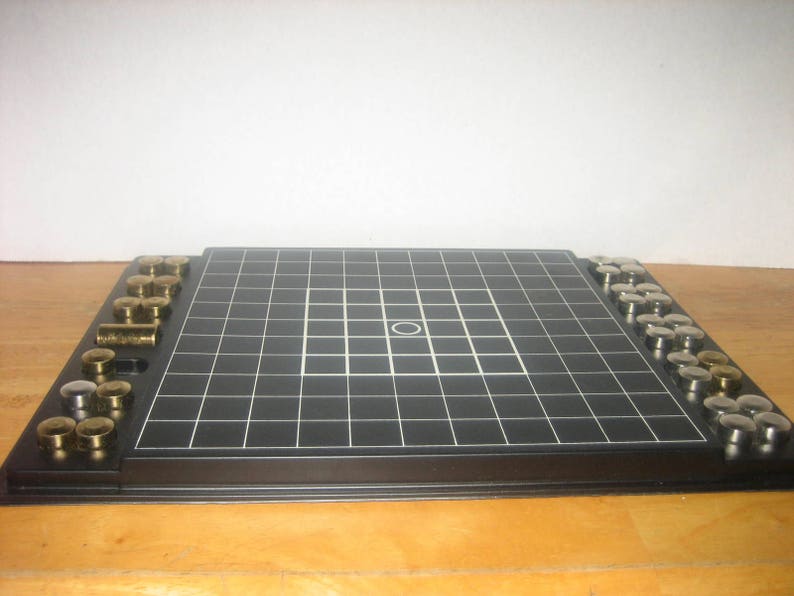 Vintage 1965 BREAK THRU GAME The Double Strategy Game of Evasion or capture