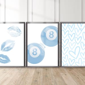 Juego de 3 láminas de arte de pared azul preppy, decoración de dormitorio azul claro, pósteres de apartamento femenino, descarga digital de bola 8 &quot;Sintiendo suerte&quot;