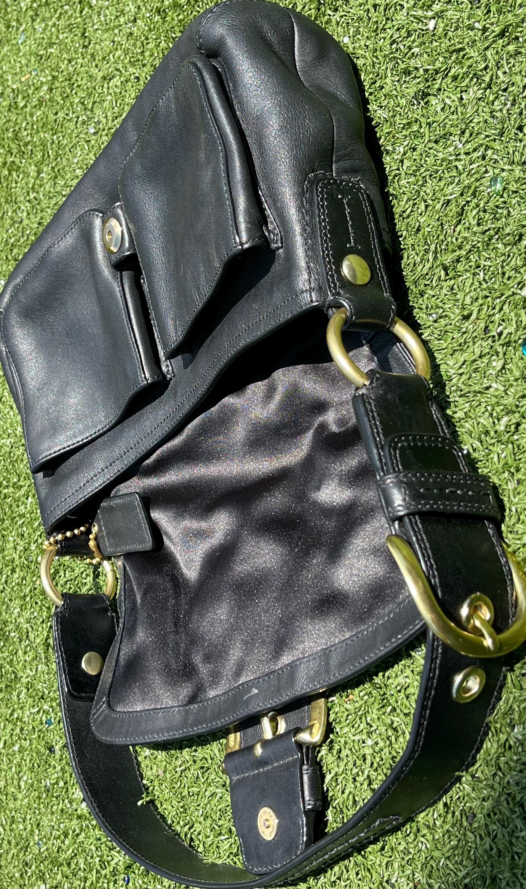 バッグ Old Coach Black Leather Shoulder Bag Coach 7542 Black Leather Soho Shoulder Bag – Rediscover Vintage