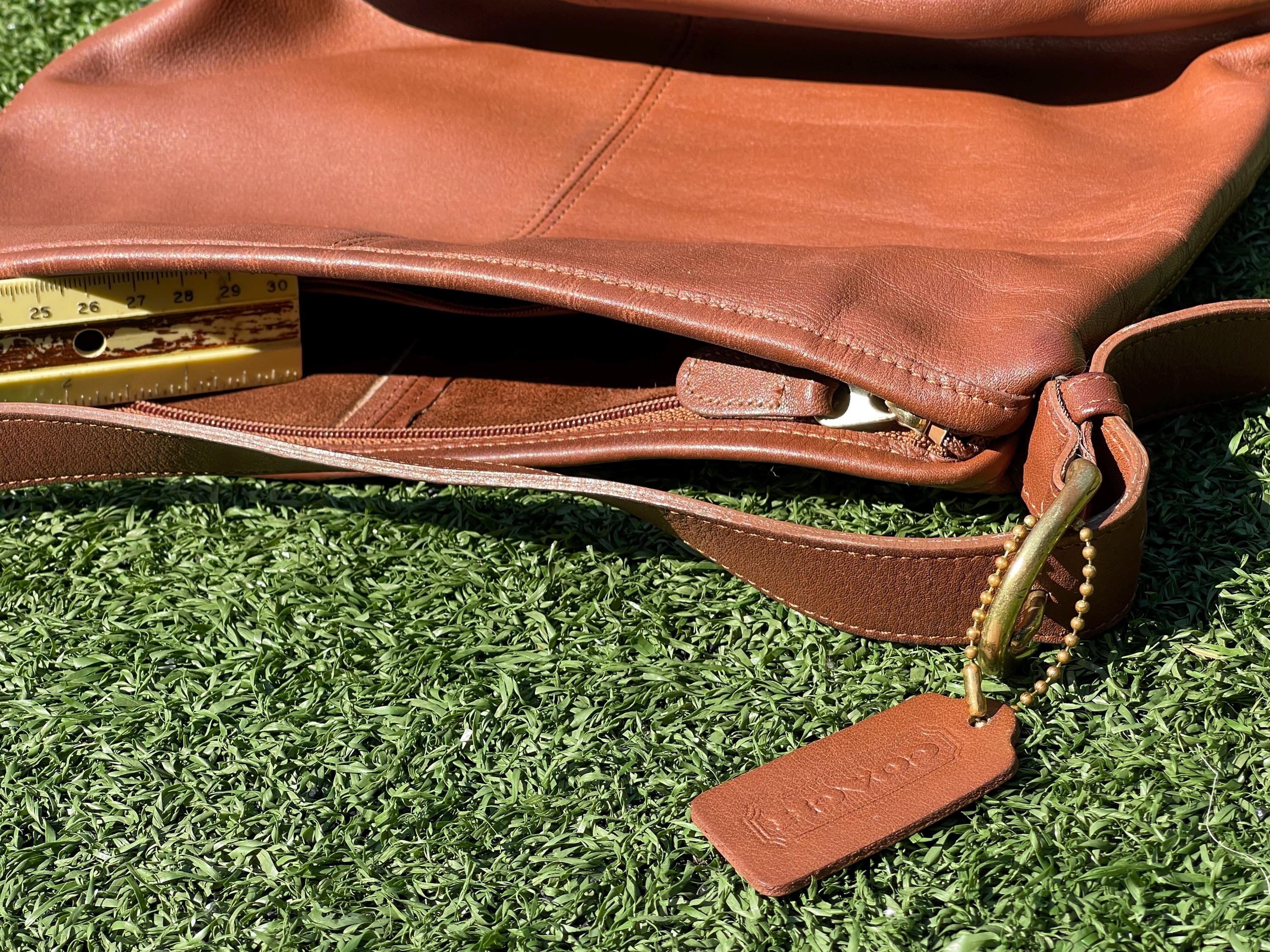 Vintage Coach British Tan Leather Messenger Bag Crossbody – Style