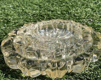 Set of 3 Vintage Pressed Glass Dishes — Scalloped Starburst Pattern — Candy/Nut/Trinket Bowls