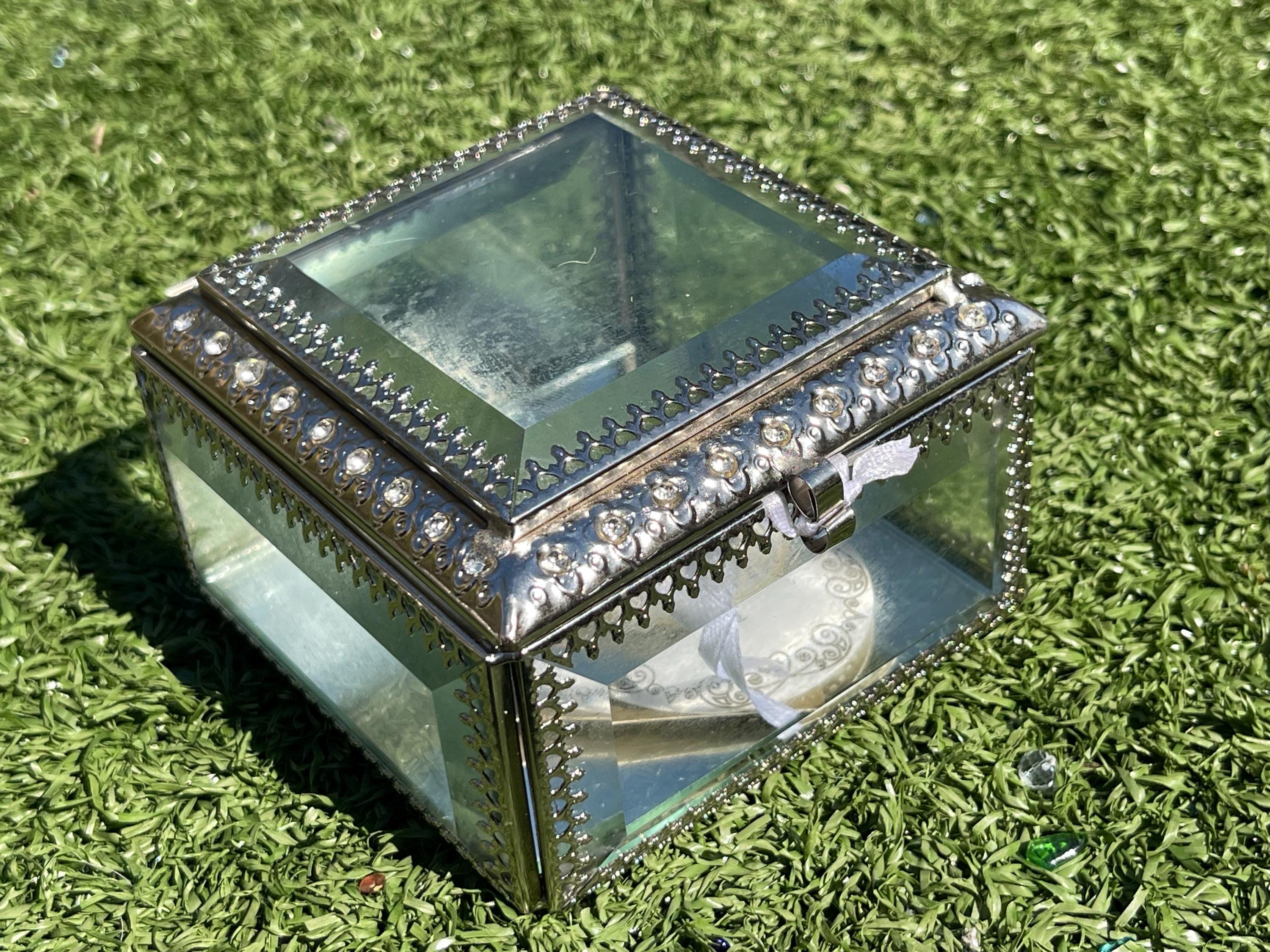 Nicole Miller Home Glass Mirrored Jewelry Box – 4” Square Silver