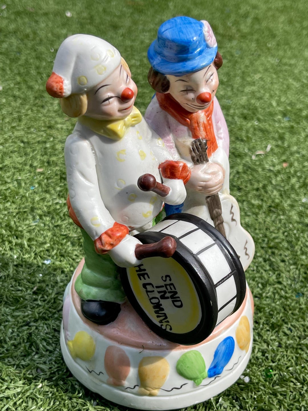 Reuge オルゴール Send in the Clowns Vintage “send in the Clowns” Ceramic Music Box – Rotating Clown