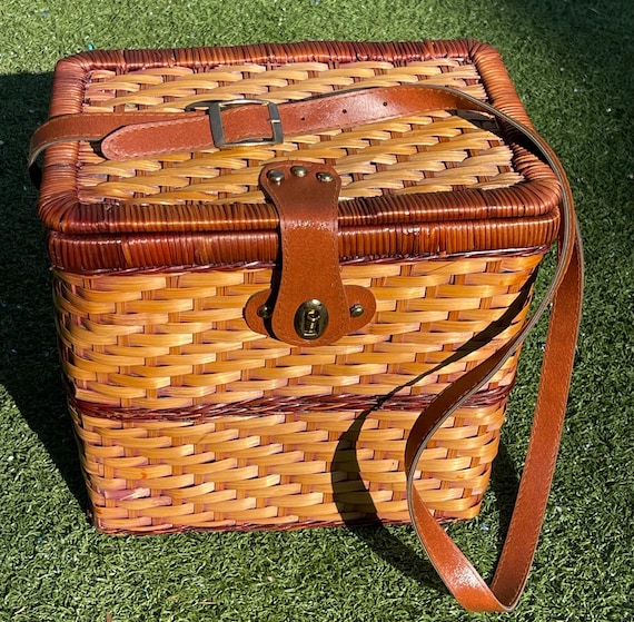 Vintage Wicker Picnic Basket With Original Red Plastic Plates and