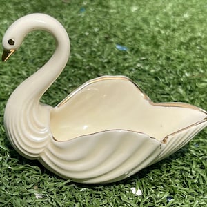 Vintage Ceramic Swan Planter with Gold Trim – 4.5&quot; White Swan Dish, Mid Century Ceramic
