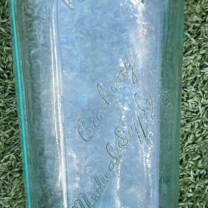 Antique “Cushing Medical Supply Co.” Aqua Glass Bottle – Full Pint, Early 1900s