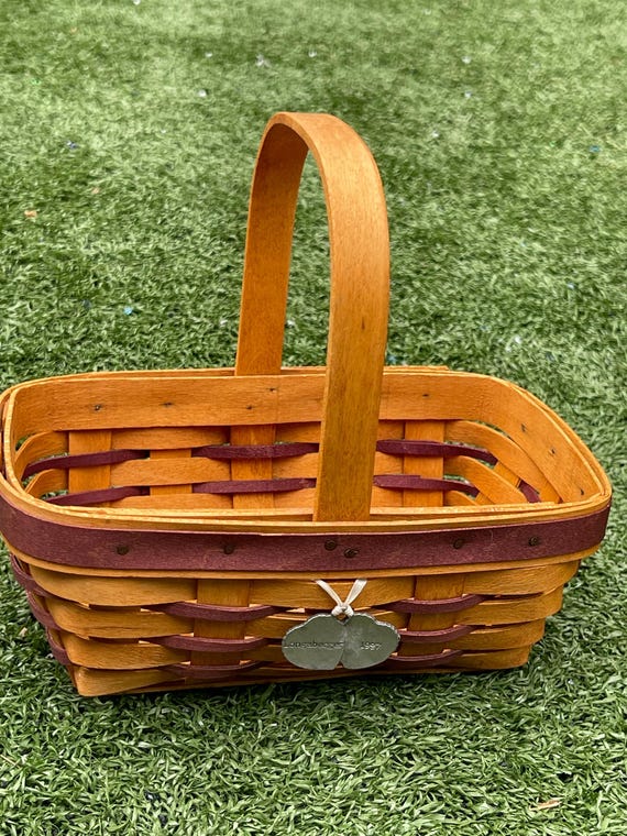 1997 Longaberger 7” Handmade Basket With Pewter Heart Tie-on