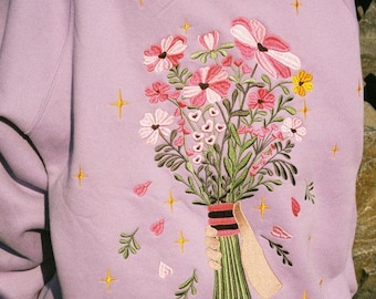 Lavender Floral Bouquet Hoodie, Back Print Sweatshirt